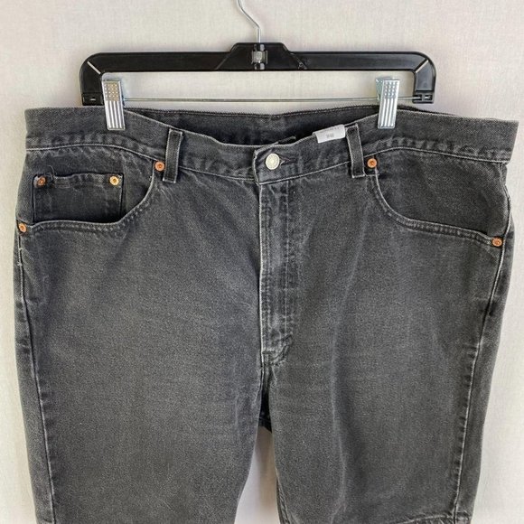 LEVI'S Black Denim Short - Picture 2 of 9